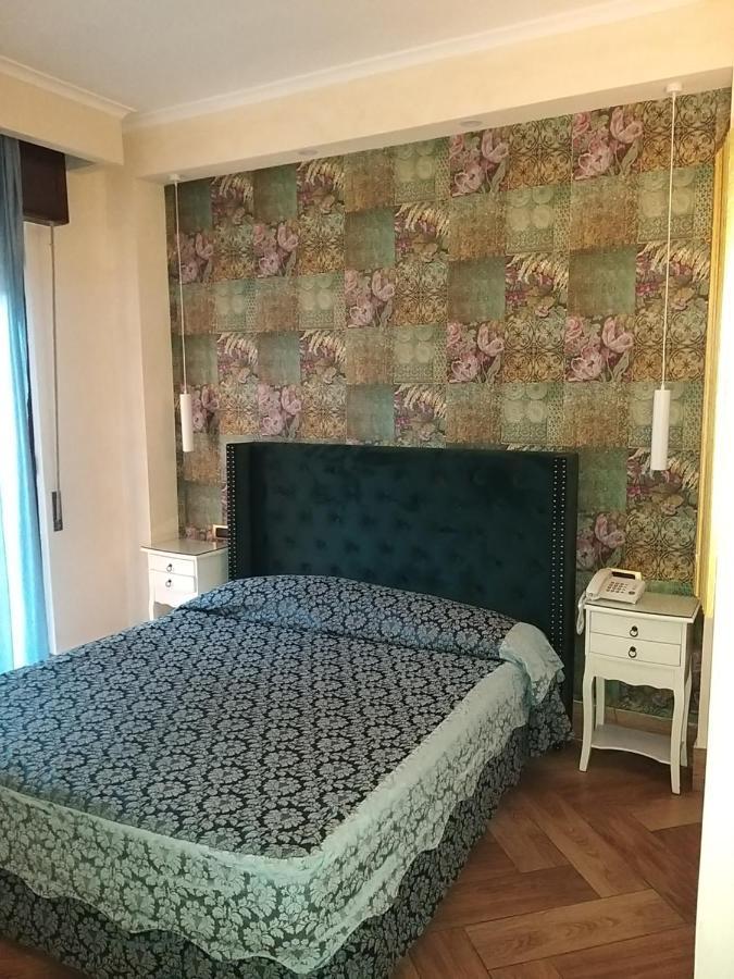 Hotel Kursaal Napoli Esterno foto